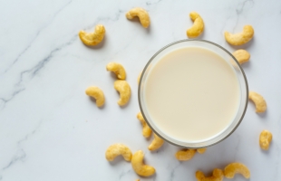 HOW TO MAKE CASHEW MILK - CÁCH NẤU SỮA HẠT ĐIỀU NGON CHUẨN VỊ